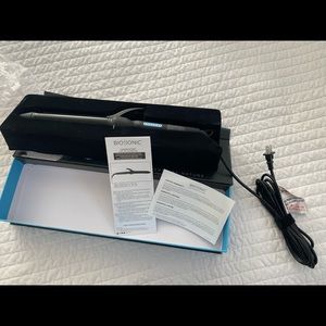 Bio Ionic Long Barrel Curling Iron 1.25”